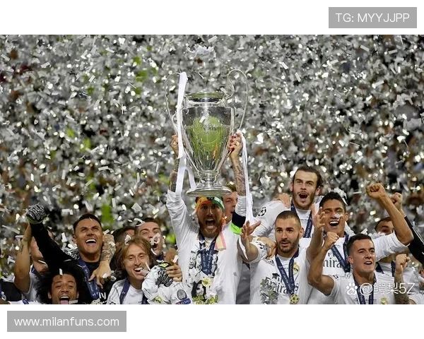 AC米兰亚太官网球队历史与荣誉介绍带你深入了解这支传奇豪门的辉煌历程